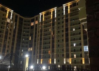 Двухкомнатная квартира на продажу, 62.5 м2, Махачкала, проспект Насрутдинова, 57