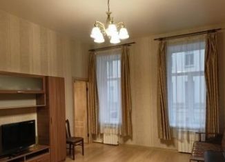 Сдаю 2-комнатную квартиру, 57.7 м2, Санкт-Петербург, улица Блохина, 4