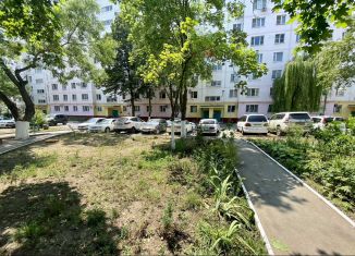 Продам трехкомнатную квартиру, 63 м2, Таганрог, улица Сызранова, 28-1