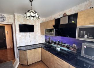 Продажа двухкомнатной квартиры, 55 м2, Нижний Новгород, Нижегородский район, улица Родионова, 167к2