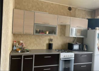 Сдается в аренду 1-ком. квартира, 38 м2, Республика Башкортостан, улица Цюрупы, 158/2