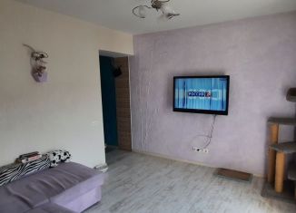 Продам 1-ком. квартиру, 47.2 м2, Саратов, улица имени Г.К. Орджоникидзе, 13/3