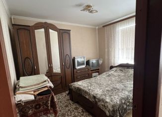 Продажа двухкомнатной квартиры, 43 м2, Черкесск, Кавказская улица, 48