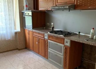 Двухкомнатная квартира в аренду, 51 м2, Азов, переулок Осипенко, 47