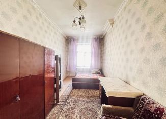 Четырехкомнатная квартира на продажу, 88.9 м2, Березники, Советский проспект, 16