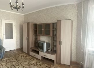 Сдаю 3-ком. квартиру, 71.1 м2, Орёл, 1-я Курская улица, 65