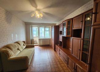 Продаю однокомнатную квартиру, 30.6 м2, Саратов, улица имени Д.В. Емлютина, 49