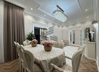 Сдаю в аренду 3-комнатную квартиру, 90 м2, Татарстан, улица Касаткина, 11А