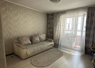 Продаю двухкомнатную квартиру, 57 м2, Чита, улица Столярова, 39