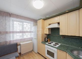 Продается 3-комнатная квартира, 66 м2, Тюмень, Широтная улица, 55