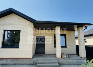 Продаю дом, 100 м2, станица Каневская, улица Горького