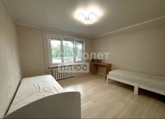 Продаю двухкомнатную квартиру, 42.6 м2, Татарстан, проспект Вахитова, 1