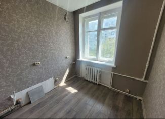 Продаю двухкомнатную квартиру, 44 м2, Выборг, улица имени А.К. Харитонова, 44