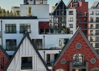 Продаю 1-ком. квартиру, 61.4 м2, Калининград