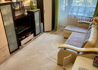 Продаю 2-ком. квартиру, 45 м2, Брянск, Красноармейская улица, 158Б