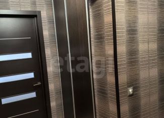 Продажа 3-ком. квартиры, 58.6 м2, Тобольск, микрорайон Менделеево, 8