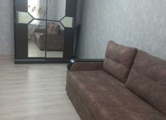 Продаю 1-комнатную квартиру, 32 м2, Дербент, улица Сальмана, 53