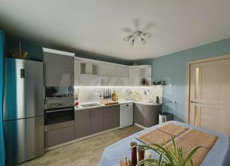 Продам 4-комнатную квартиру, 104.9 м2, Тюмень, Майский проезд, 5