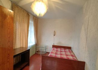 Двухкомнатная квартира на продажу, 46 м2, Мурманск, Молодёжная улица, 10