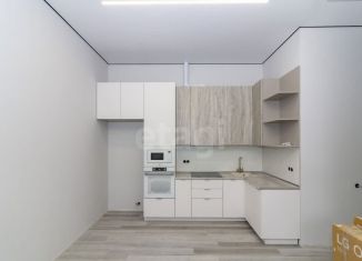 Продается 2-ком. квартира, 61.6 м2, Тюмень, улица Николая Глебова, 3