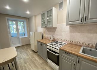 Аренда 1-ком. квартиры, 40 м2, Татарстан, улица Побежимова, 57