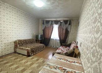 Комната в аренду, 18 м2, Туймазы, микрорайон Молодёжный, 10