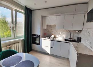 Продажа 2-ком. квартиры, 52.5 м2, Татарстан, проспект Строителей, 68