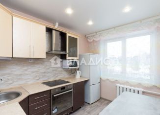 Аренда 2-ком. квартиры, 54 м2, Тобольск, 7-й микрорайон, 26