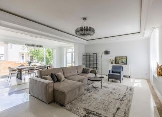 Продажа дома, 400 м2, Московская область