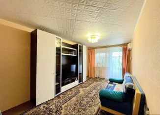 Продаю двухкомнатную квартиру, 43.3 м2, Салават, улица Островского, 39