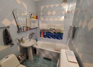 Продаю 1-ком. квартиру, 38 м2, Ростов-на-Дону, улица Добровольского, 15/2