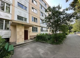 Продам 2-ком. квартиру, 51.2 м2, Кинешма, улица Декабристов, 4