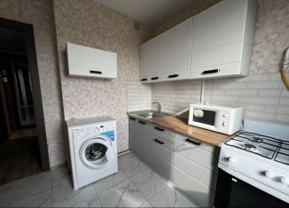 1-комнатная квартира на продажу, 36 м2, Армавир, улица Советской Армии, 13