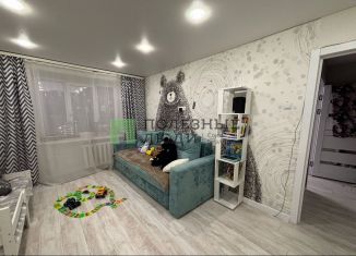 Продается 2-комнатная квартира, 51.6 м2, Курган, улица Криволапова, 28, жилой район Центральный