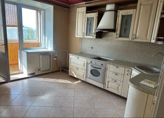 2-комнатная квартира на продажу, 70 м2, Котлас, улица Маяковского, 36Б