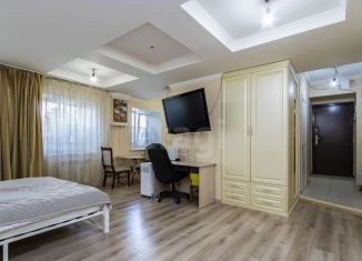 Продам квартиру студию, 38 м2, Тюмень, улица Челюскинцев, 59