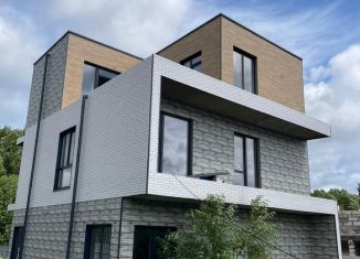 Продаю дом, 255 м2, Калининград, Поселковая улица, 46