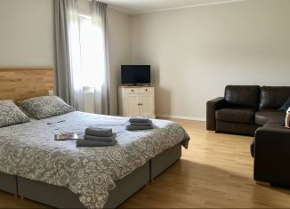 Сдам 1-комнатную квартиру, 37 м2, Удмуртия, улица 40 лет Победы, 107