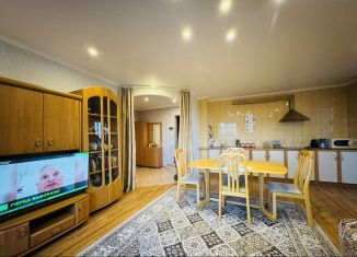 Двухкомнатная квартира на продажу, 54 м2, посёлок городского типа Партенит, Фрунзенское шоссе, 19