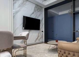 Сдам в аренду 4-комнатную квартиру, 135 м2, Татарстан, улица Касаткина, 11