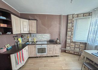 Продажа двухкомнатной квартиры, 67 м2, Лобня, улица Юности, 17