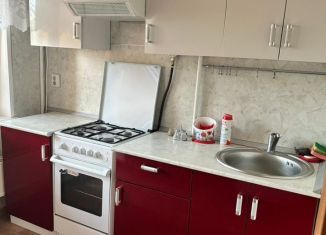 Сдам в аренду 1-комнатную квартиру, 37 м2, Республика Башкортостан, улица Юрия Гагарина, 36