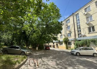 Трехкомнатная квартира на продажу, 80 м2, Ростов-на-Дону, Будённовский проспект, 96