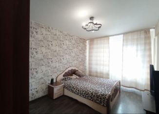 Продаю 2-ком. квартиру, 44.7 м2, Омская область, улица Майорова, 25