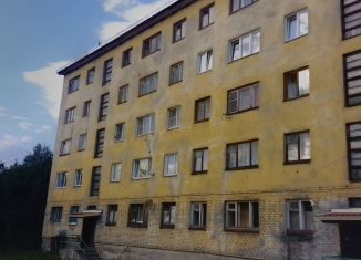 Продам 2-комнатную квартиру, 42.8 м2, Кандалакша, улица Наймушина, 22