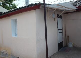 Продаю двухкомнатную квартиру, 28 м2, Крым, переулок Л.В. Симиренко, 2