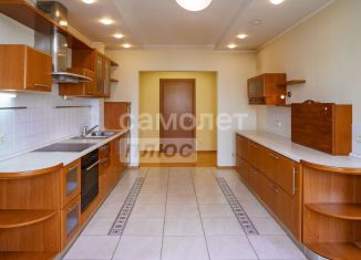 3-комнатная квартира на продажу, 119.5 м2, Республика Башкортостан, улица Менделеева, 140/1