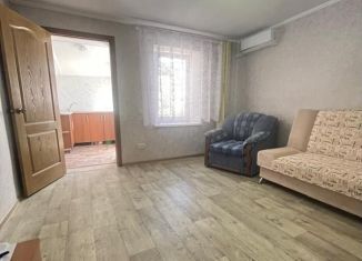 Продается 2-ком. квартира, 37 м2, Крым, Средняя улица, 10