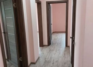 Сдача в аренду 2-комнатной квартиры, 65 м2, Абакан, улица Комарова, 7А