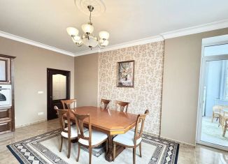 Продаю трехкомнатную квартиру, 117.7 м2, Ростов-на-Дону, переулок Семашко, 117В